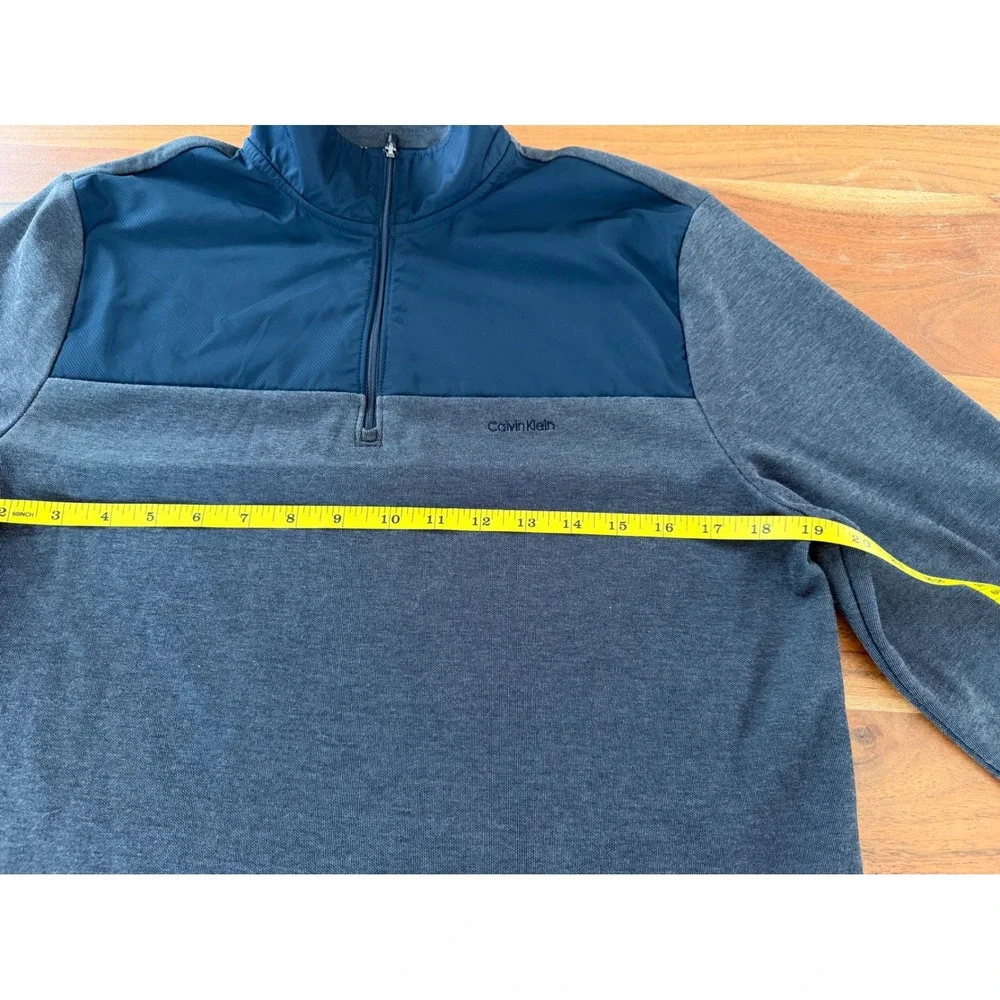 Calvin Klein Mens Quarter Zip Pullover Heather Grey Navy Blue Small Mock Neck